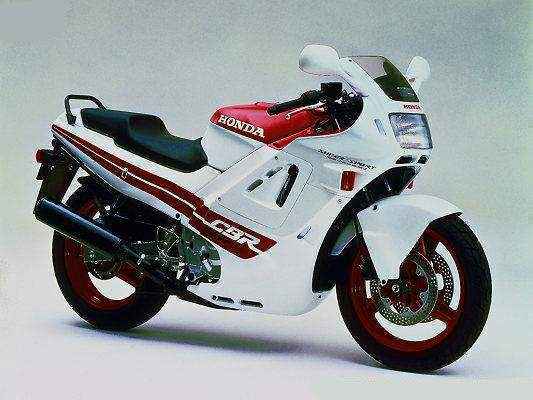 Honda CBR600F 88 1
